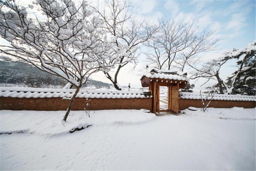 Wolamjae Gyeongju Quarto foto